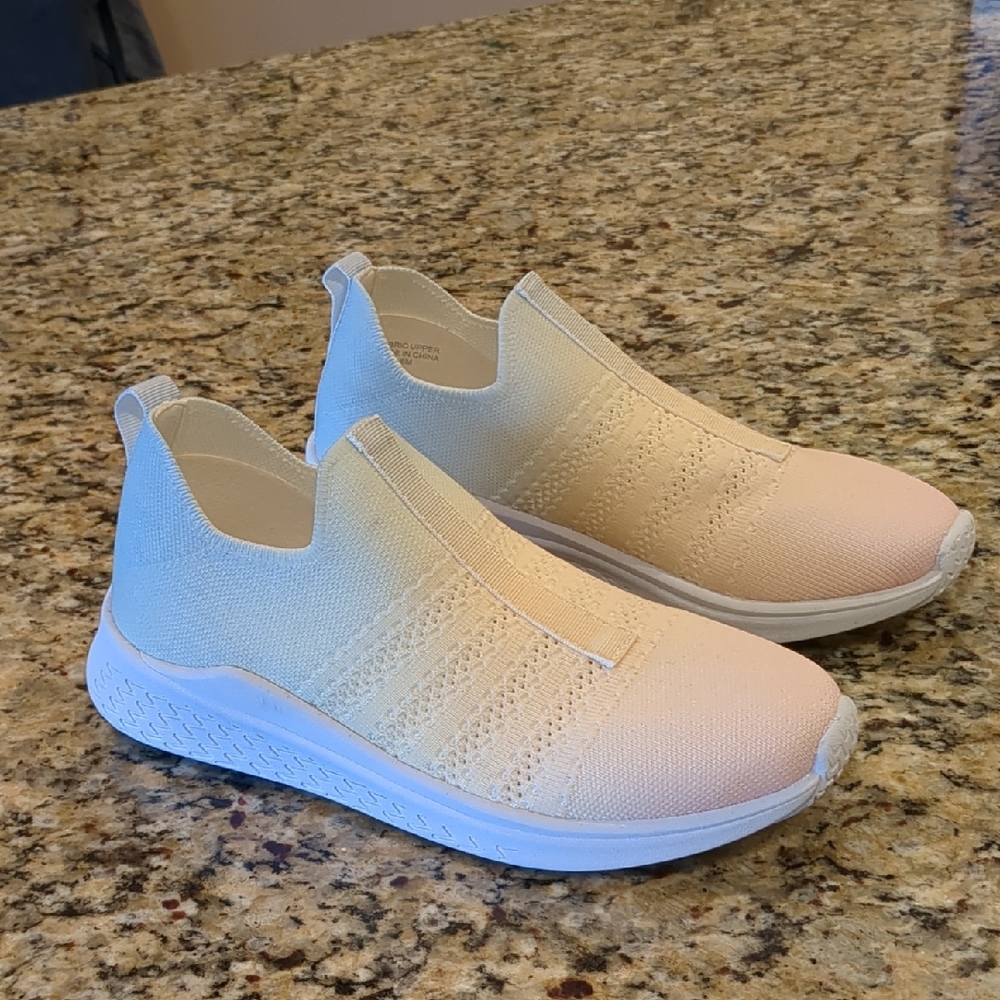 Slip-ons - image 1